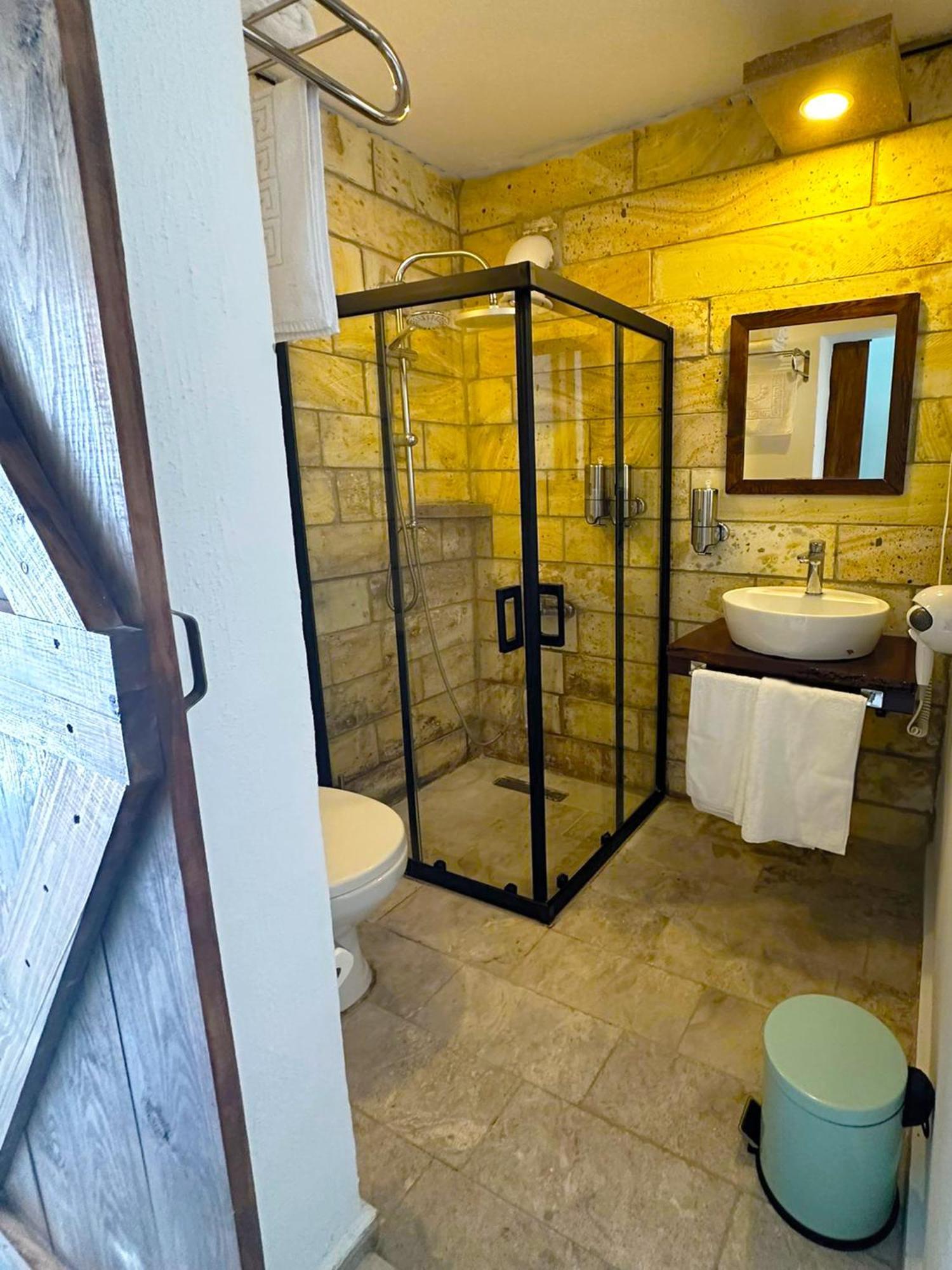 Monk Island Hotel İzmir Kültér fotó